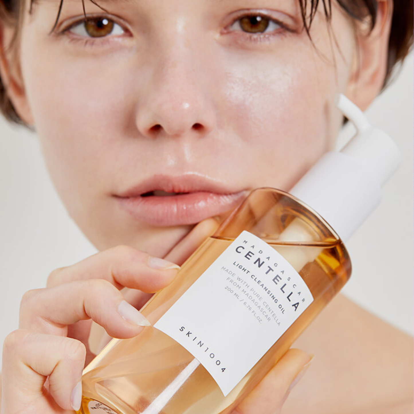 Skin1004 Madagascar Centella Light Cleansing Oil 200ml - Balmglam