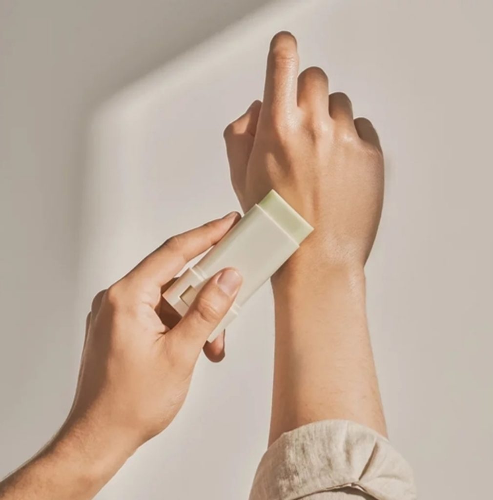 Beauty of Joseon Matte Sun Stick : Mugwort+Camelia SPF 50+ PA++++ 18g - Balmglam