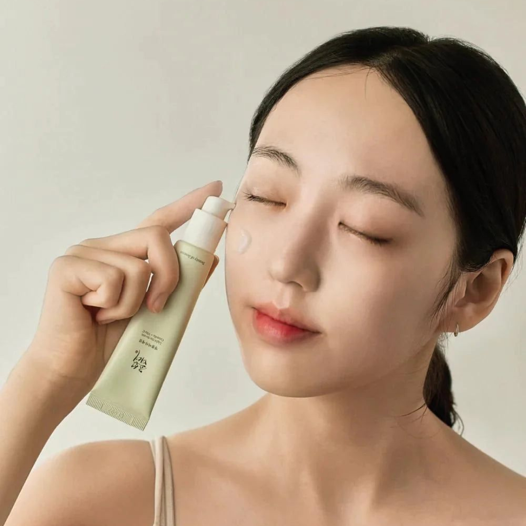 Αντιοξειδωτικός ορός με βιταμίνη C Beauty of Joseon Light On Serum Centella + Vita C 30ml για κηλίδες και πανάδες.
