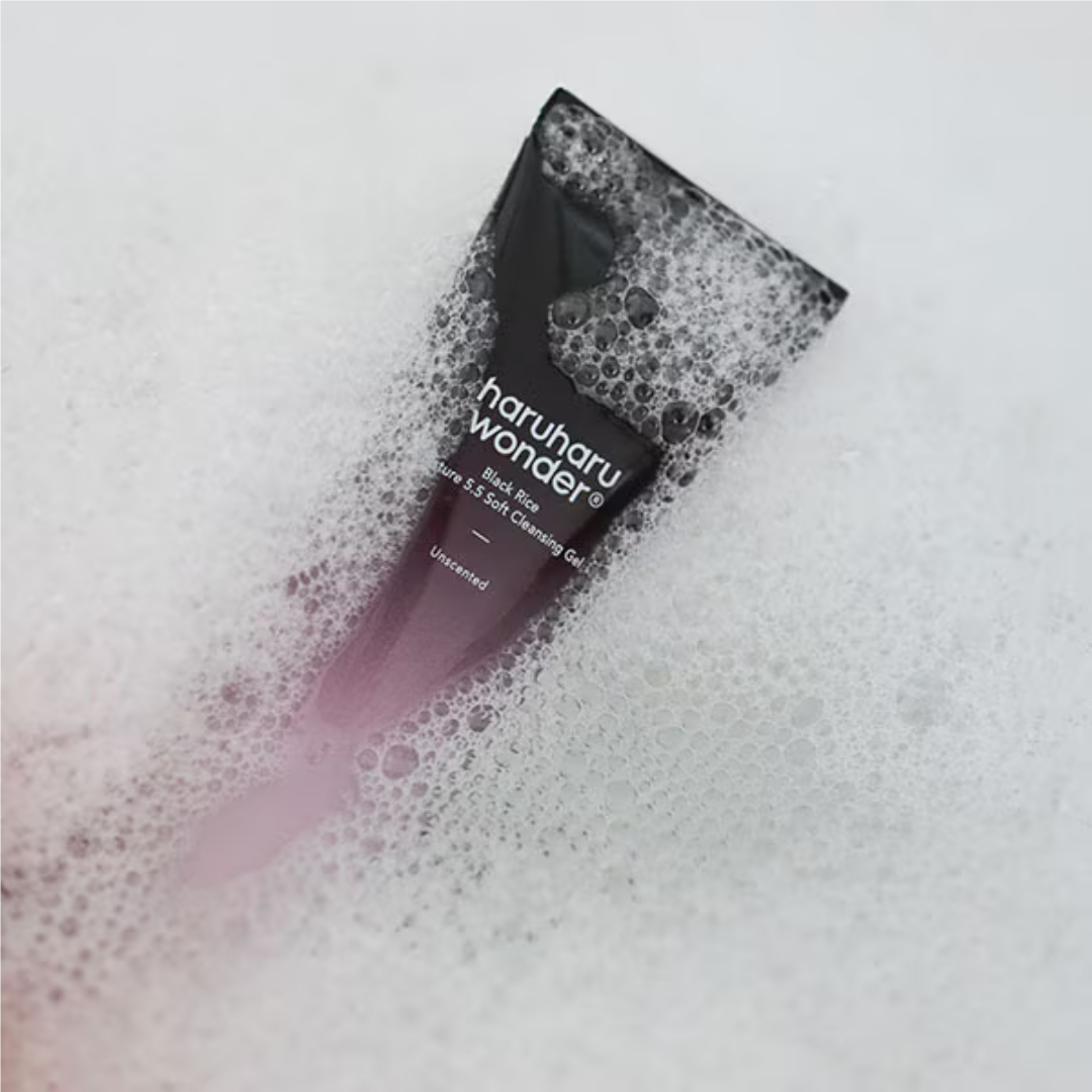Haruharu Wonder Black Rice Moisture 5.5 Soft Cleansing Gel 100ml