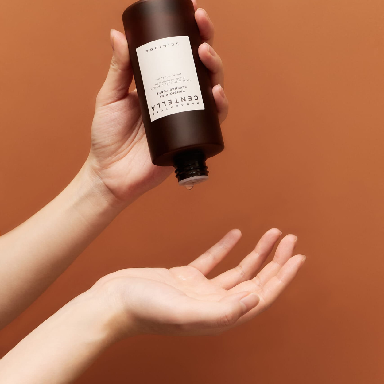Skin1004 Madagascar Centella Probio-Cica Essence Toner 210ml